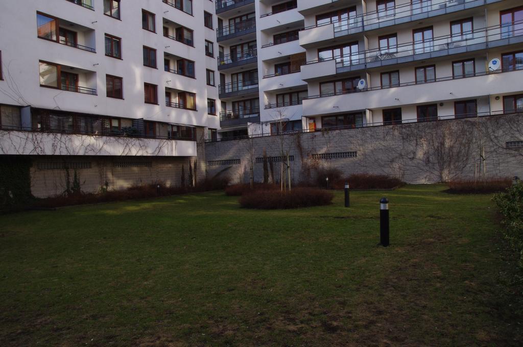 Bobrovia Apartment Warsaw Exterior photo